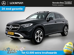 Mercedes-Benz GLC-klasse - 300 e 4MATIC Plug-In Hybride Trekhaak | Panorama Schuif-Kanteldak | Zwarte hemel | Parkeer