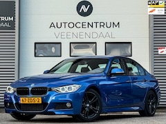 BMW 3-serie - 320i Upgrade Edition M-SPORT AUT 184 PK LEDER/NAVI/KEYLESS