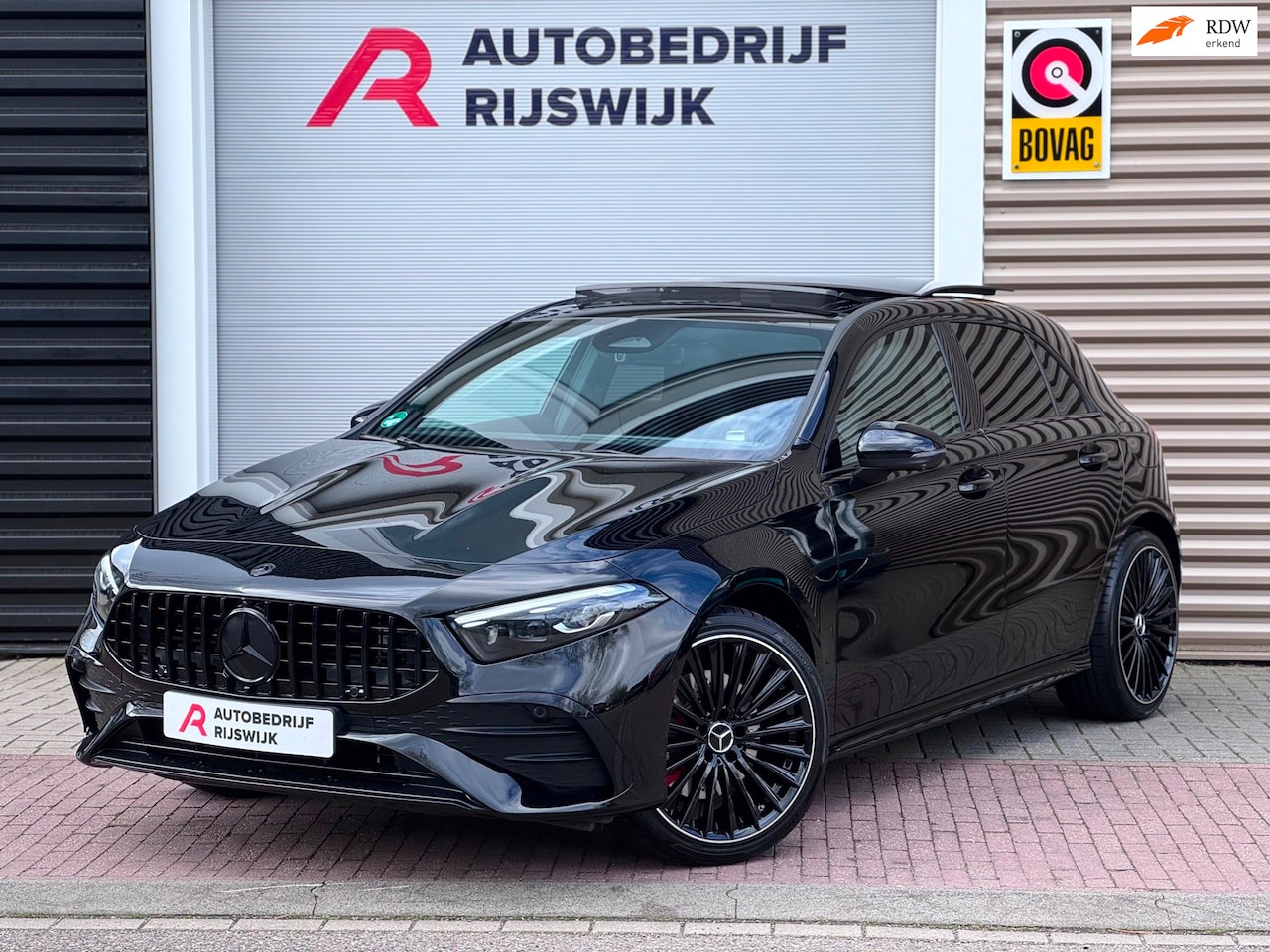 Mercedes-Benz A-klasse - 250 e AMG Line Pano/Memory/360/HuD - AutoWereld.nl