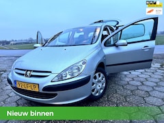 Peugeot 307 - 1.6-16V XS NAP 5Drs NIEUWE APK AIRCO