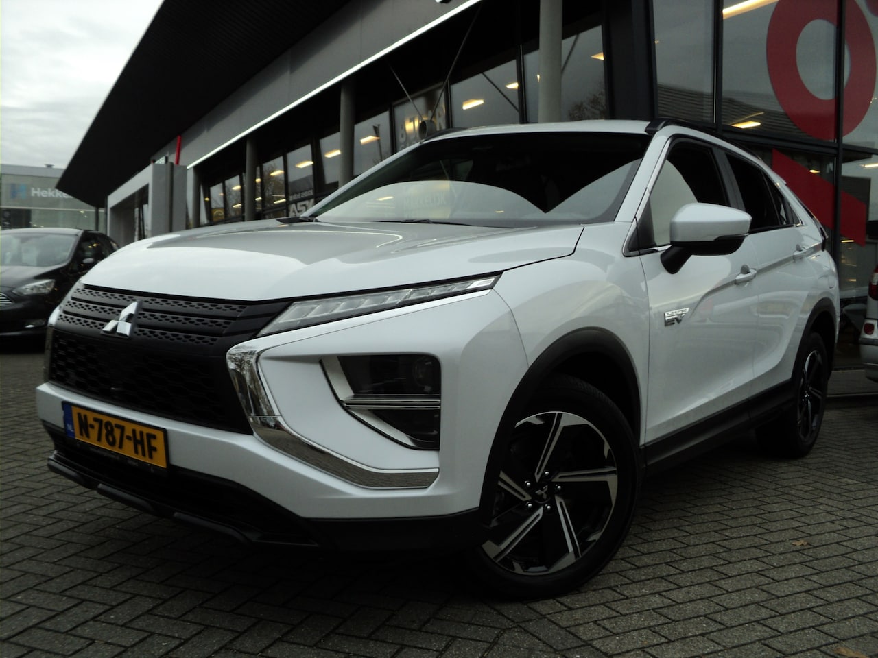 Mitsubishi Eclipse Cross - 2.4 PHEV Intense | 188 PK | 4WD | 41.739 KM NAP | AUTOMAAT |  DEALER ONDERHOUDEN | 1E EIGE - AutoWereld.nl