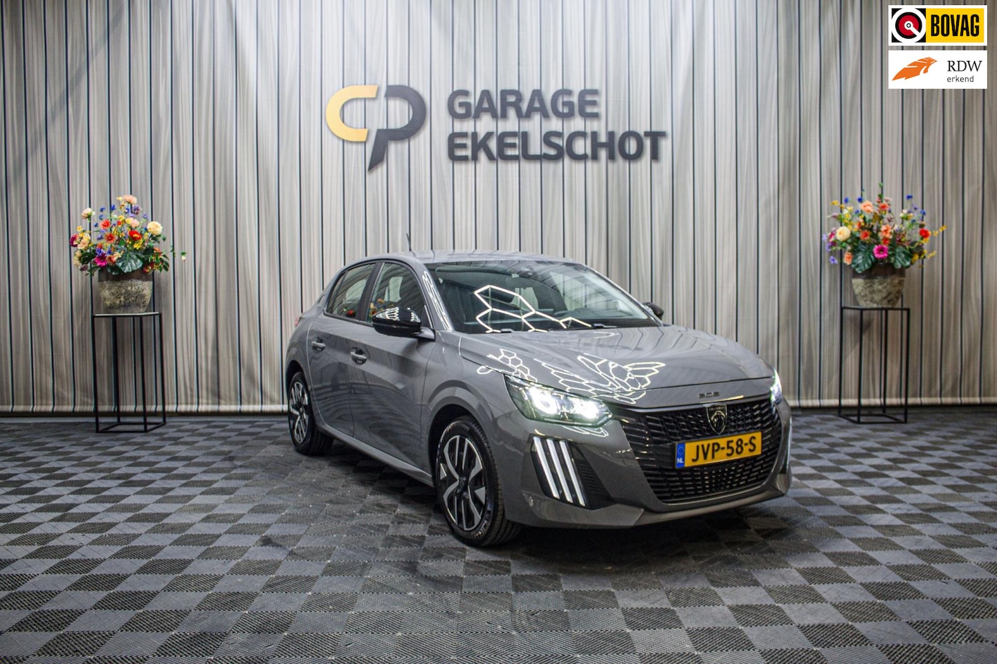 Peugeot 208 - 1.2 PureTech 100 Style|Carplay|Cruise|LED|Airco - AutoWereld.nl