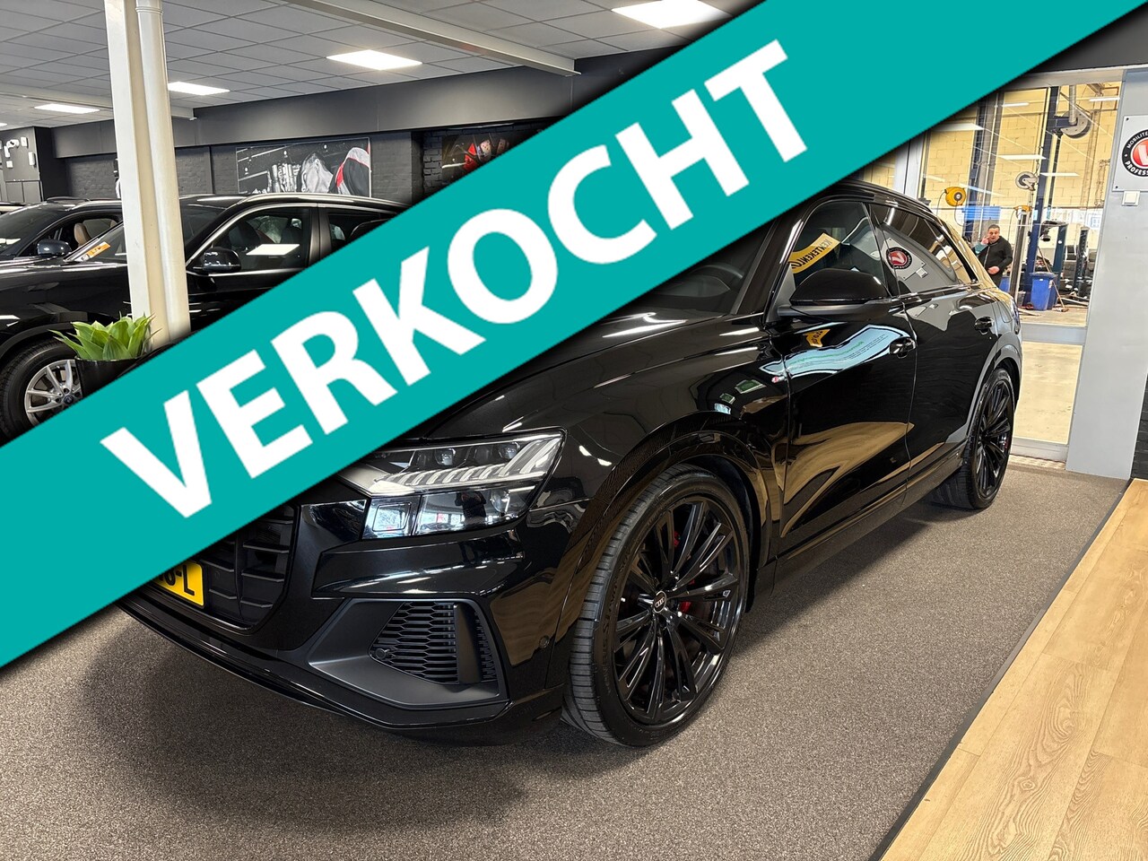 Audi Q8 - 60 TFSI e quattro Pro Line S Competition 476pk / Panoramadak / luchtvering / head-up / 360 - AutoWereld.nl