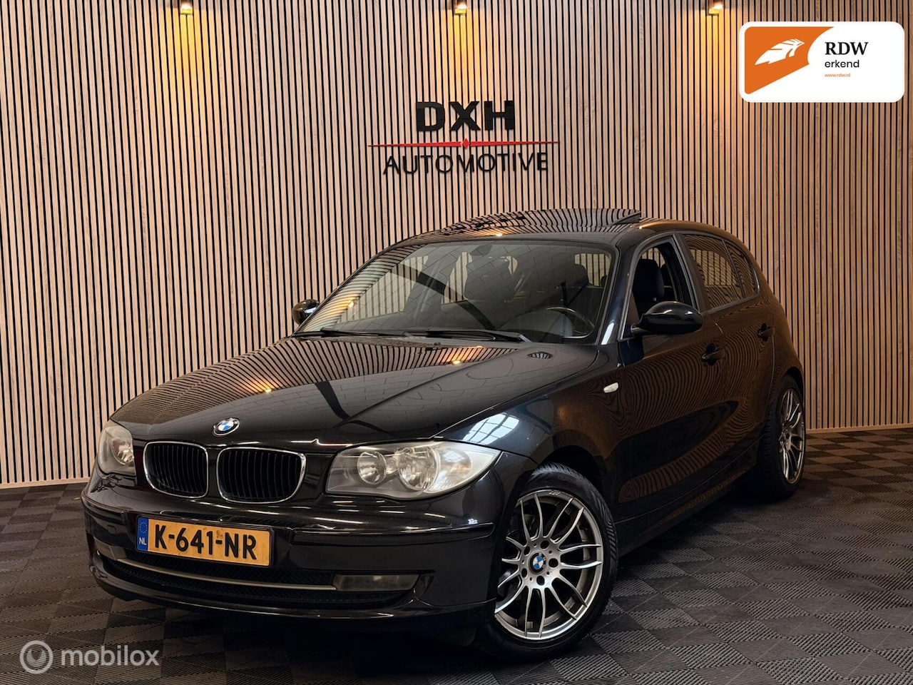 BMW 1-serie - 116i 5-Deurs Facelift OPEN-DAK STOELVW BLUET NAV - AutoWereld.nl