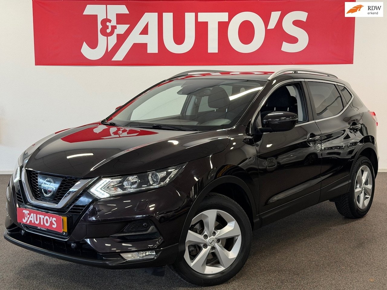 Nissan Qashqai - 1.2 N-Connecta NAVI/CAMERA, PANORAMA, CRUISE - AutoWereld.nl