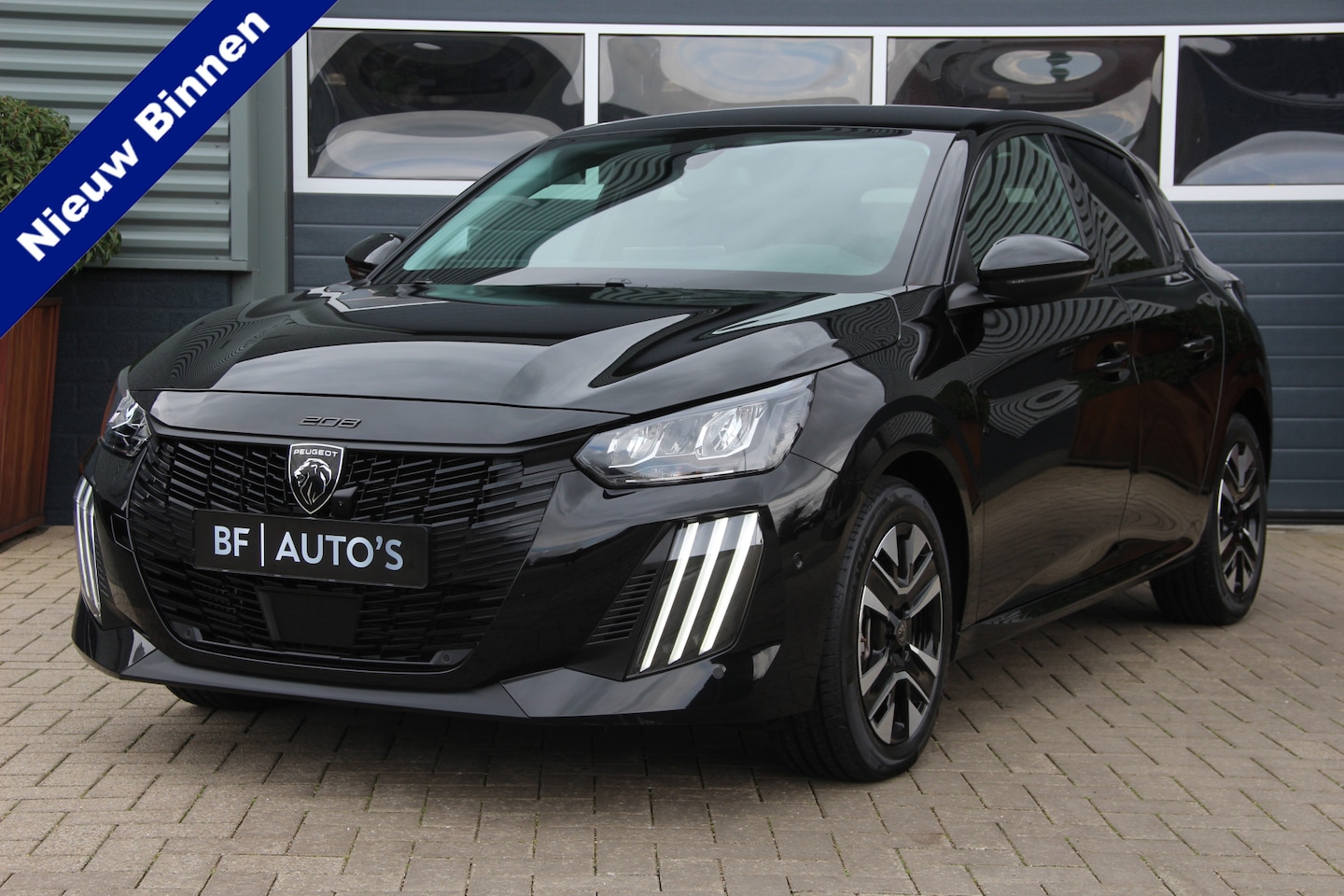 Peugeot 208 - 1.2 Hybrid 110 e-DCS6 Allure 110Pk Aut | 360 Camera | Navi | Dig. Cockpit | Cruise | Andro - AutoWereld.nl