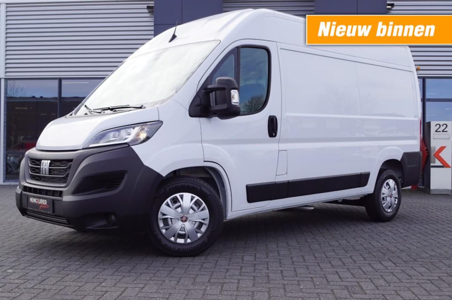 Fiat Ducato - 2.2 MultiJet 140 pk L2H2 / Aut. Airco/ Camera/ App-Connect /BPM vrij - AutoWereld.nl