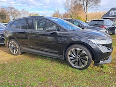 Skoda Enyaq - iV 60 Comfort Family Sport Warmtepomp Leder Stoelverw. Camera