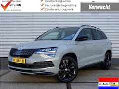 Skoda Karoq - 1.5 TSi ACT DSG7 Sportline Business I NL-Auto I Pano I LED I Virtual I
