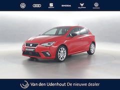 SEAT Ibiza - 1.5 TSI 150pk FR Sport DSG / Navigatie via App Connect / Parkeersensoren / LED Koplampen 1