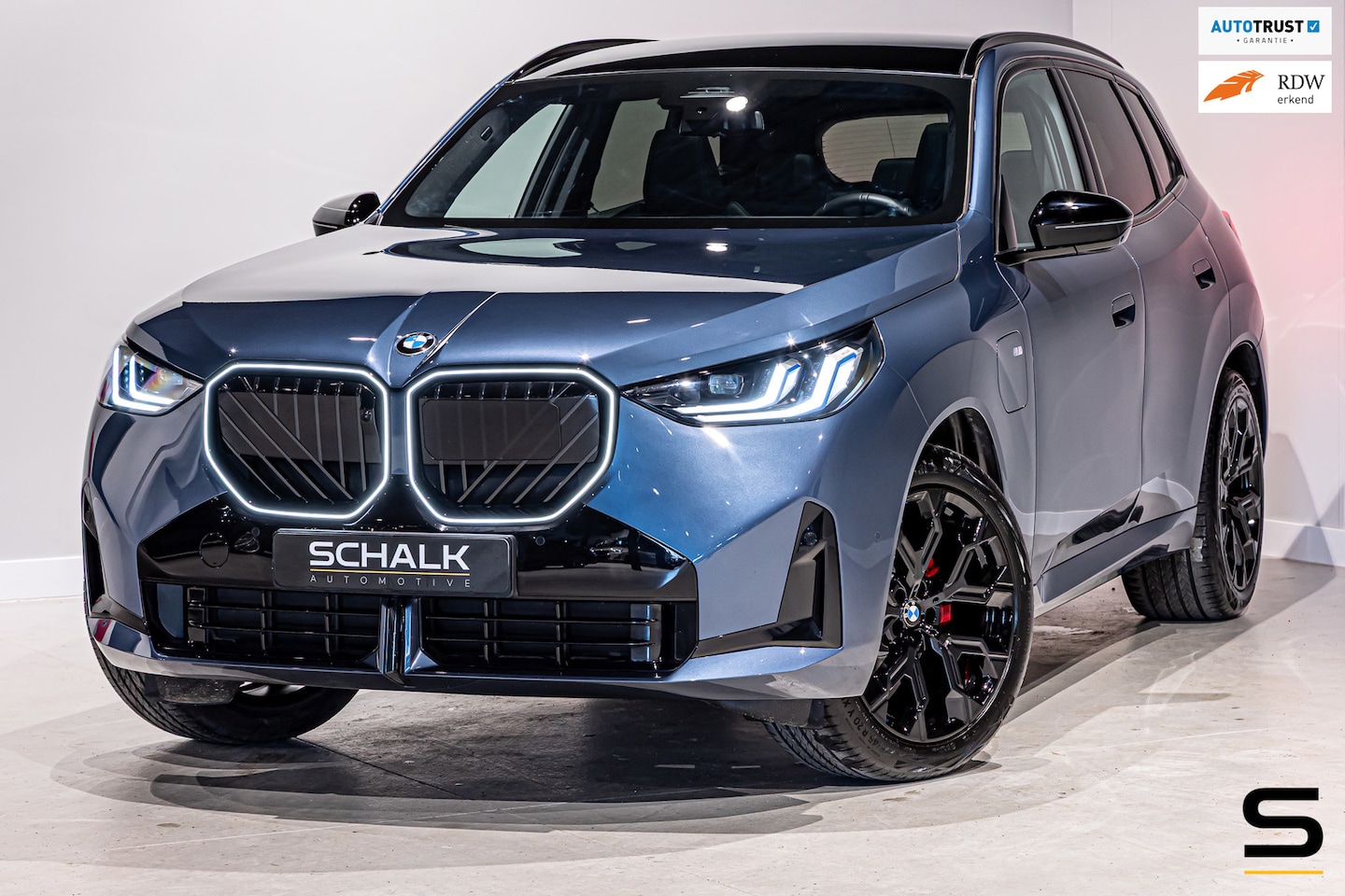 BMW X3 - 30e xDrive|M-sport|Fisc€65.000|Pano|IconicGlow|FullOpt - AutoWereld.nl