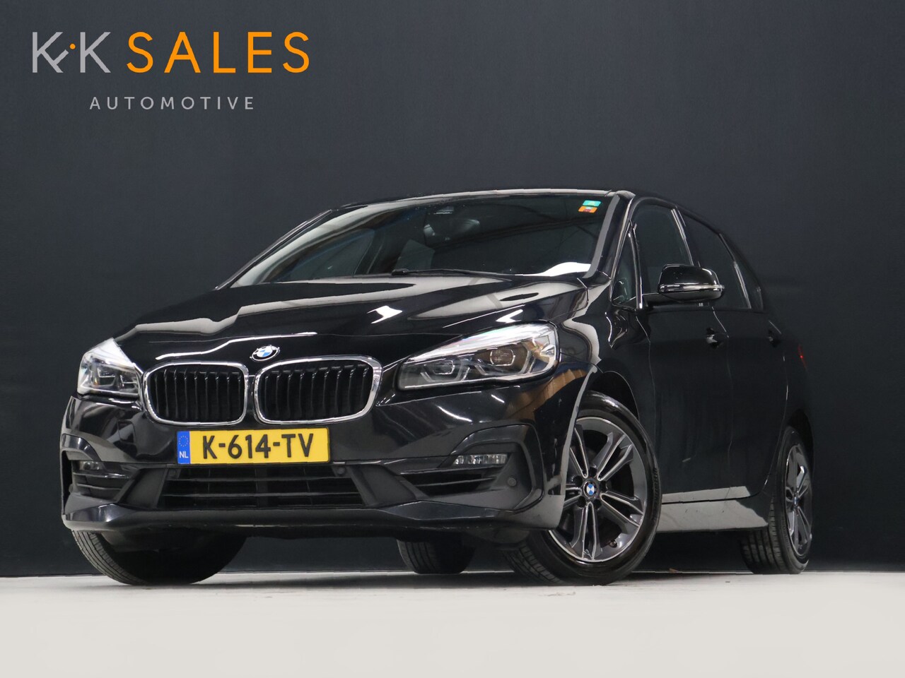 BMW 2-serie Active Tourer - 218i High Executive M Sport [TREKHAAK, HARMAN/KARDON, CRUISE CONTROL, BLUETOOTH TELEFOON, - AutoWereld.nl