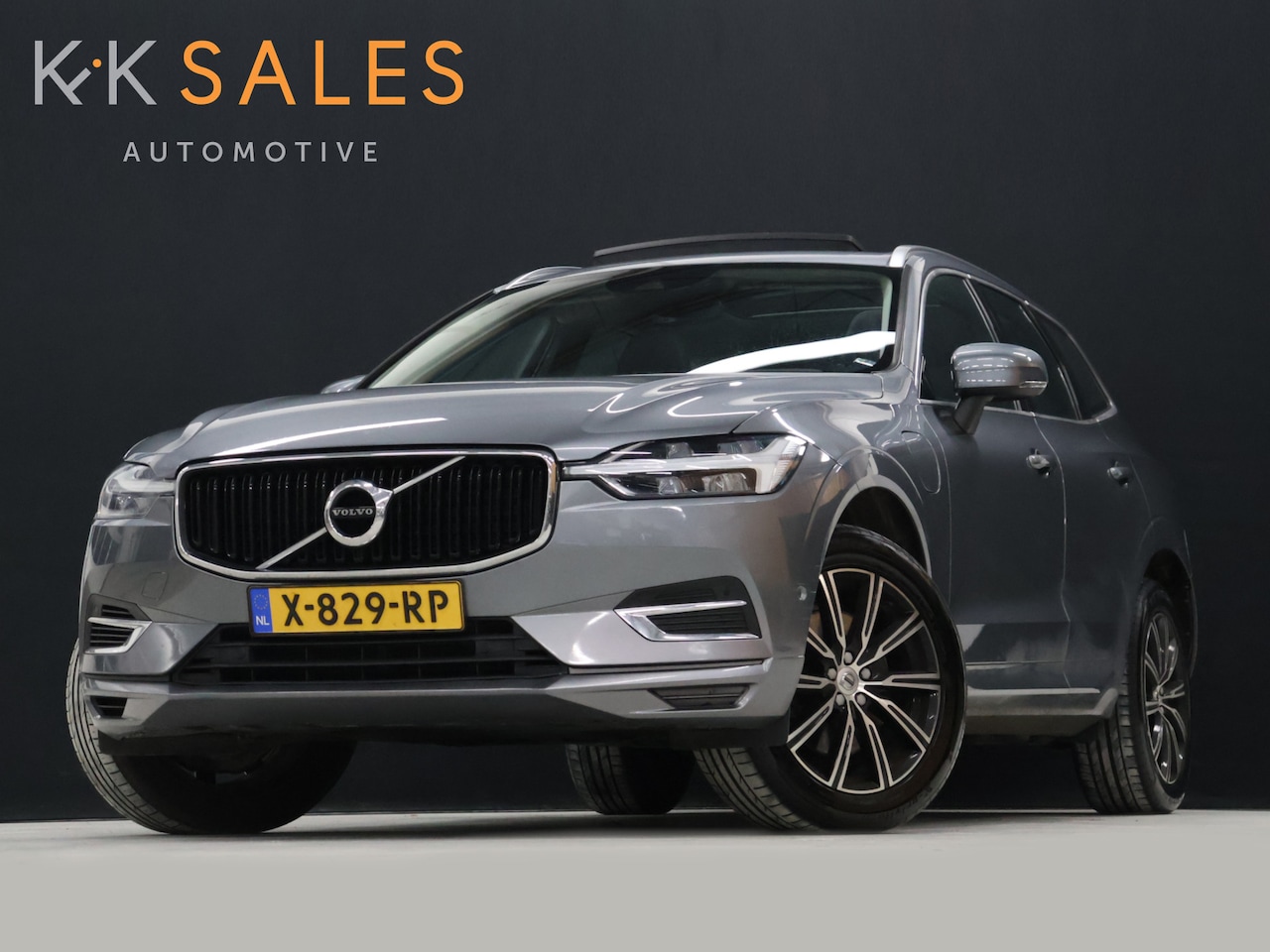 Volvo XC60 - 2.0 T8 Twin Engine AWD Momentum [SCHUIFKANTELDAK, APPLE CARPLAY, ANDROID, ELEKTRISCH VERST - AutoWereld.nl