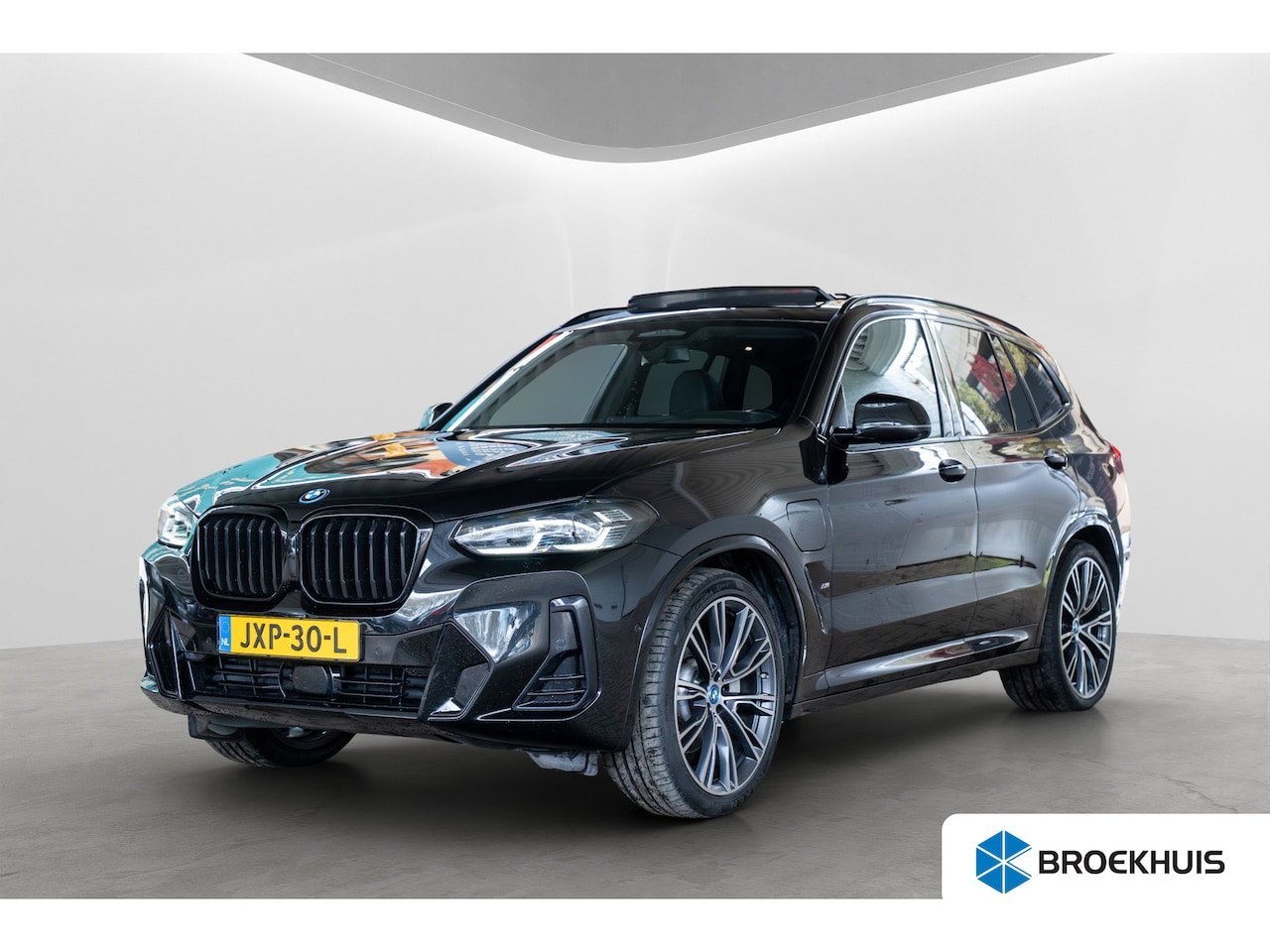 BMW X3 - xDrive30e High Executive M-Sport | Achteruitrijcamera | Adaptieve Cruise Control | Apple C - AutoWereld.nl