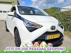 Toyota Aygo - 1.0 VVT-i x-Play Carplay Camera Apk 8-2027 PAAS Show t/m 1e+2e PaasDag