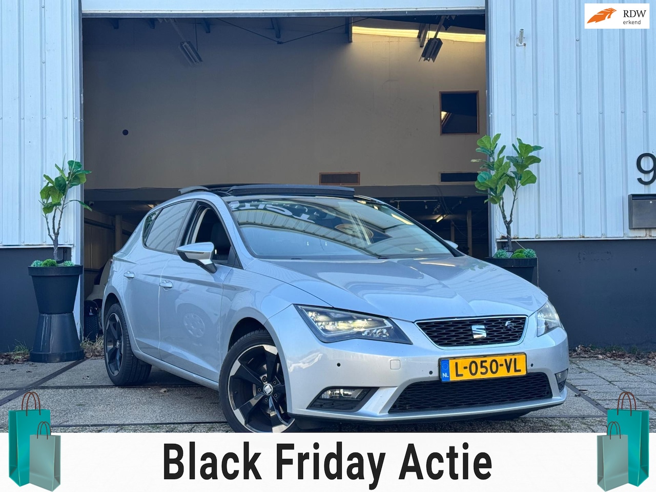 SEAT Leon - | 2017 | 1.2 TSI | AUTOMAAT | NIEUWE D.RIEM | PANO | - AutoWereld.nl