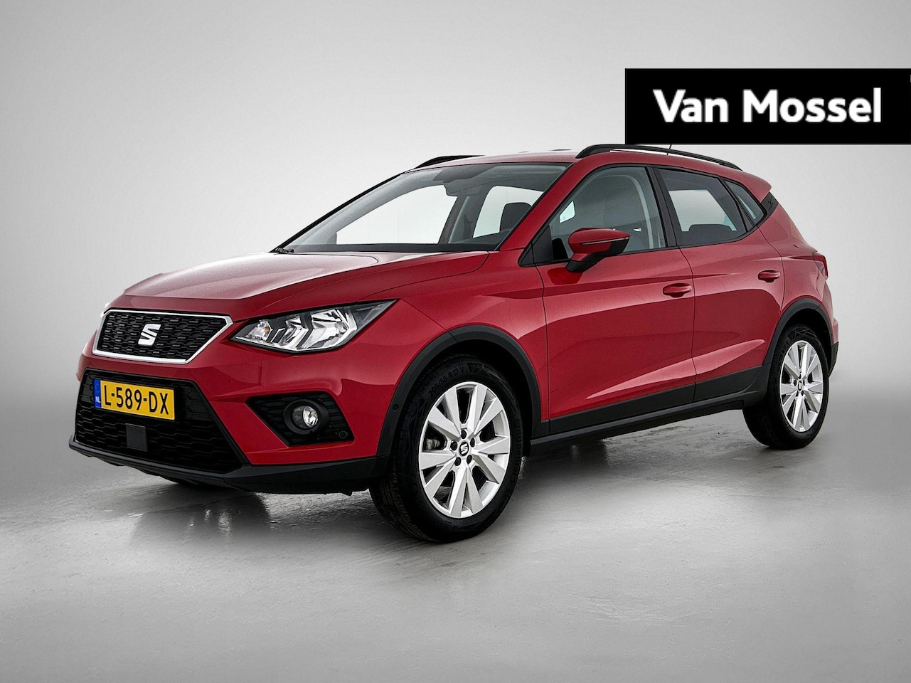 SEAT Arona - 1.0 TSI Style Business Intense | ACHTERUITRIJCAMERA | 17" VELGEN | ACC | PARKEERSENSOREN | - AutoWereld.nl