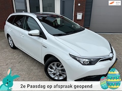 Toyota Auris - 1.8 Hybrid Lease Pro / Pano / Camera / Navi / Clima / Cruise