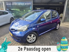 Toyota Aygo - 1.0-12V Sport | 2E EIGENAAR | 12MND GARANTIE | AIRCO | NW APK | ELEC PAKKET | LMV |