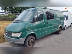 Mercedes-Benz Sprinter - 412D 312D 208D 2X MEDIUM + MAXI 6 TYRES MANUEEL CLEAN CAR