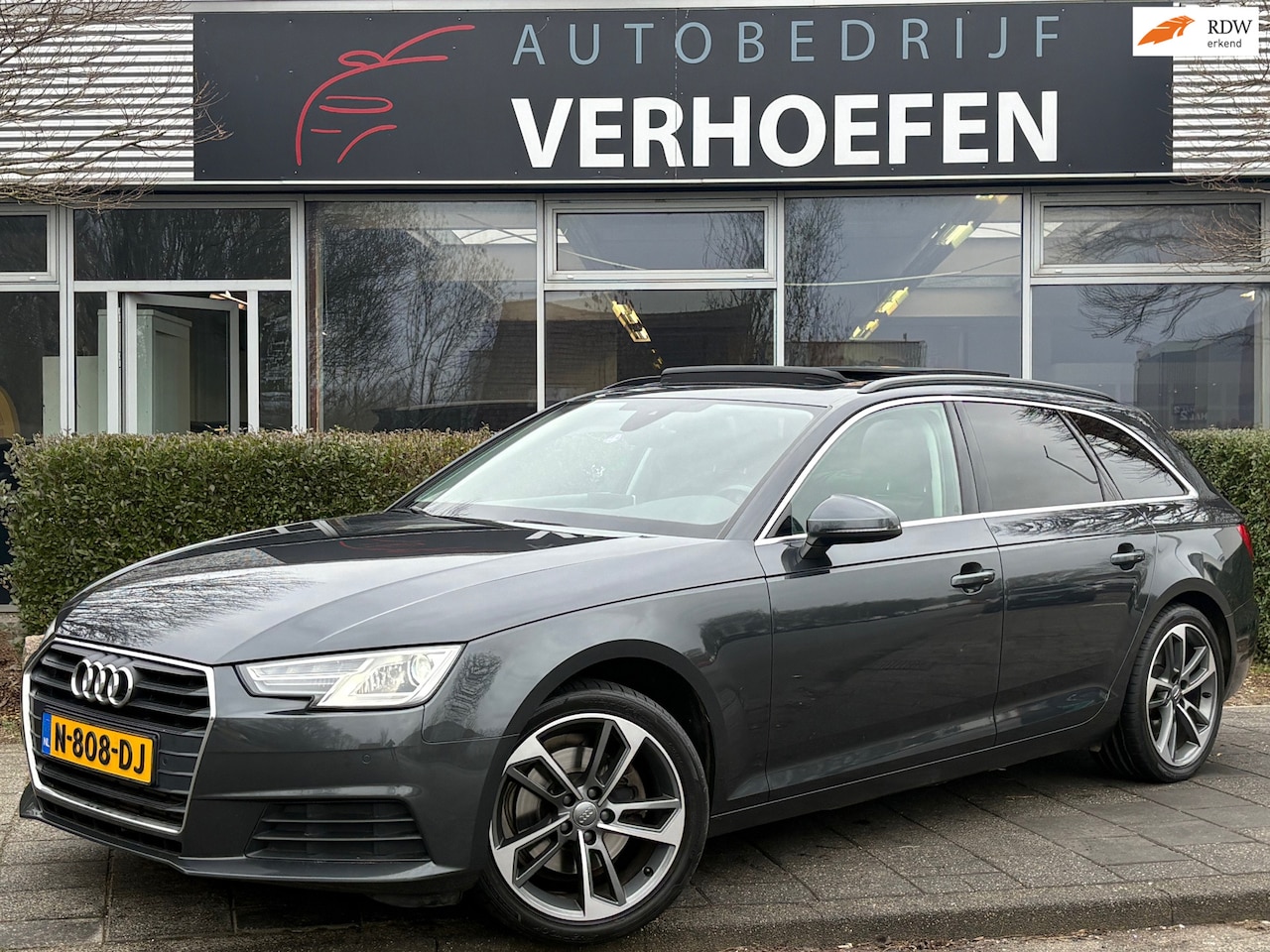 Audi A4 Avant - 2.0 TFSI MHEV Sport S-LINE - AUTOMAAT - PANORAMADAK - APPLE CARPLAY - STOEL VERW - CRUISE - AutoWereld.nl