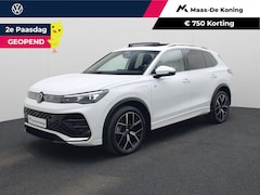 Volkswagen Tiguan - 1.5 eHybrid 200kW/272PK R-Line Business DSG · Panoramadak · 360°Camera + Parkeersensoren ·