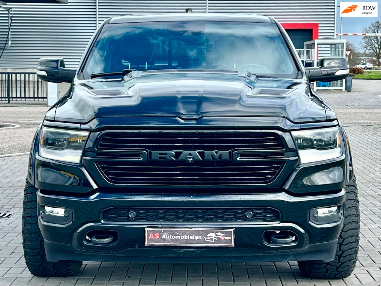 Dodge Ram 1500 - 5.7 V8 Laramie Sport Night Monster Full Option MARGE - AutoWereld.nl
