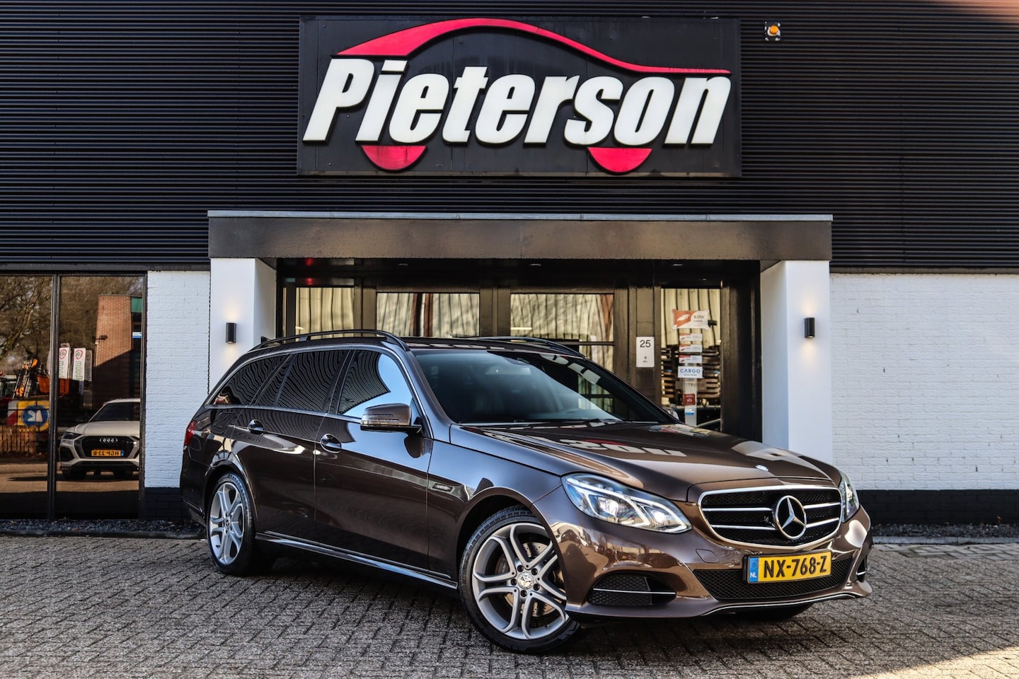 Mercedes-Benz E-klasse Estate - 200 AMG XENON MASSAGE NAVI - AutoWereld.nl