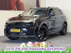 Lynk & Co 01 - 1.5 BLACK LINE PREMIUM PANORAMADAK 100 STUKS OP VOORRAAD VOL OPTIES 360 CAMERA ADAPTIVE CR