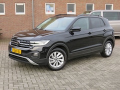 Volkswagen T-Cross - 1.0 TSI 95Pk Life * Rijklaarprijs incl. garantie * Trekhaak * Camera * PDC V+A * Led Kopla