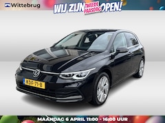 Volkswagen Golf - 1.5 eTSI Style / AUTOMAAT/ PARK. SENSOREN + CAMERA/ CRUISE/ NAVI/ APP-CONNECT/ CLIMA/ STOE
