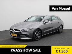 Mercedes-Benz CLA-klasse Shooting Brake - 180 Business Line AUTOMAAT | Achteruitrijcamera | Cruise Control | Stoelverwarming | Apple