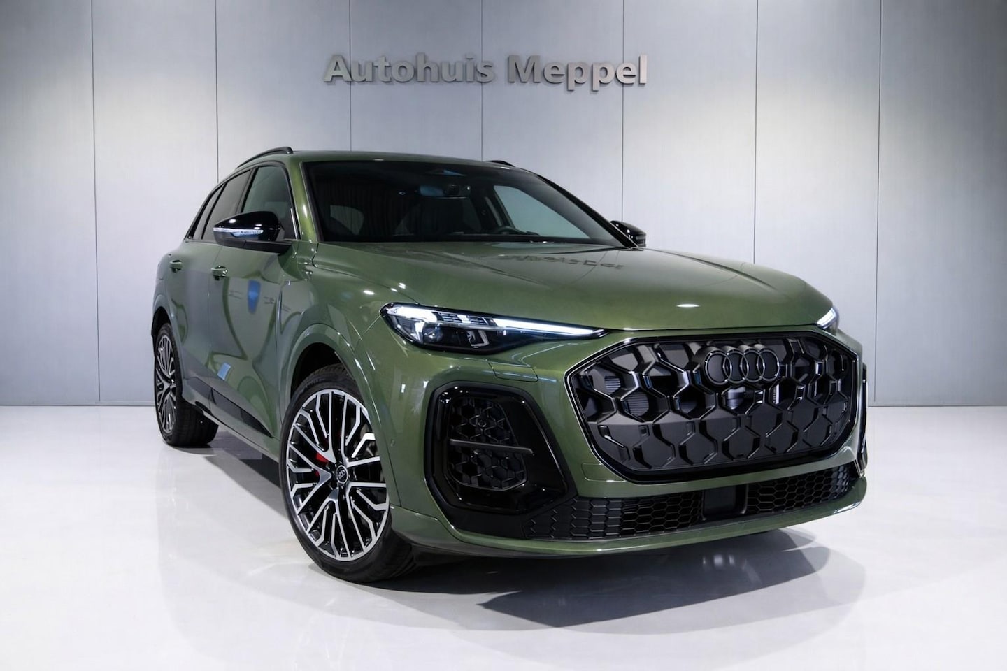 Audi Q5 - Quattro *Nieuw* S-Line| Matrix |Trekhaak | Pano | 5 jaar garantie - AutoWereld.nl