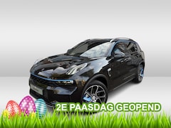 Lynk & Co 01 - 1.5 | origineel NL | 360 graden camera | zwarte hemelbekleding | Apple Carplay/Android Aut