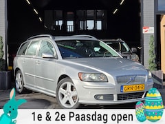 Volvo V50 - 2.5 T5 Summum|Trekhaak|Cruise|Airco|Stoelverwarming