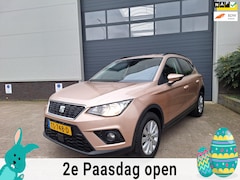 SEAT Arona - | 1.0 TSI Style Business Intense | Apple Carplay | Achterruit rijcamera | Keyless go & sta