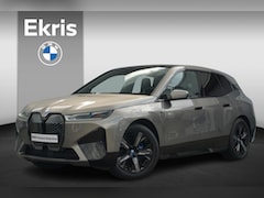 BMW iX - M60 High Executive 112 kWh | Trekhaak / Parking Assistant Professional / Harman Kardon / P