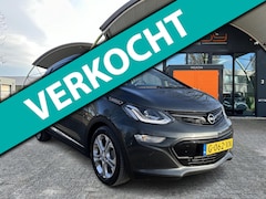 Opel Ampera-e - Business 60 kWh 100% SOH Apple Carplay BTW Auto Dealer Onderhouden Rijklaarprijs