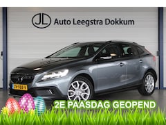 Volvo V40 Cross Country - 1.5 T3 Summum Trekhaak | Pano | Memory | Camera | LED | Bluetooth | Navi | Keyless | Leder