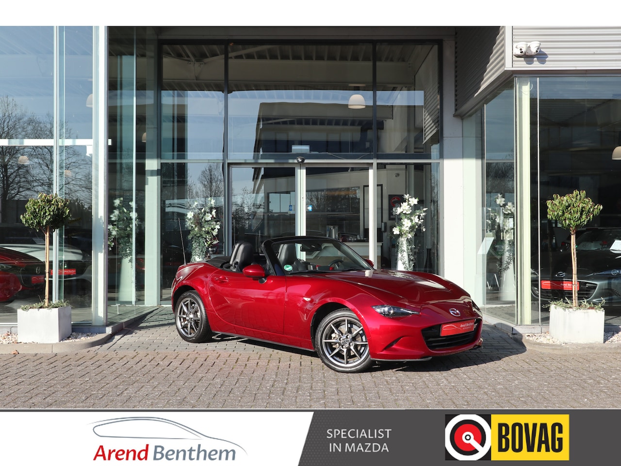 Mazda MX-5 - 1.5 SkyActiv-G 132 Luxury 1ste eigenaar Bose Audio / Leer / Airco / LED / Cruise - AutoWereld.nl