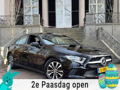 Mercedes-Benz A-klasse - 180 Sedan Navi Camera Climate Cruise Ctr Pdc Keyless Go Lmv