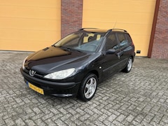 Peugeot 206 SW - 1.4 Nieuwe APK