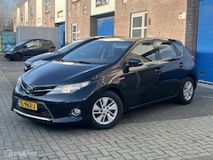 Toyota Auris - 1.8 Hybride Aut, Camera, Xenon, Dealer onderhouden