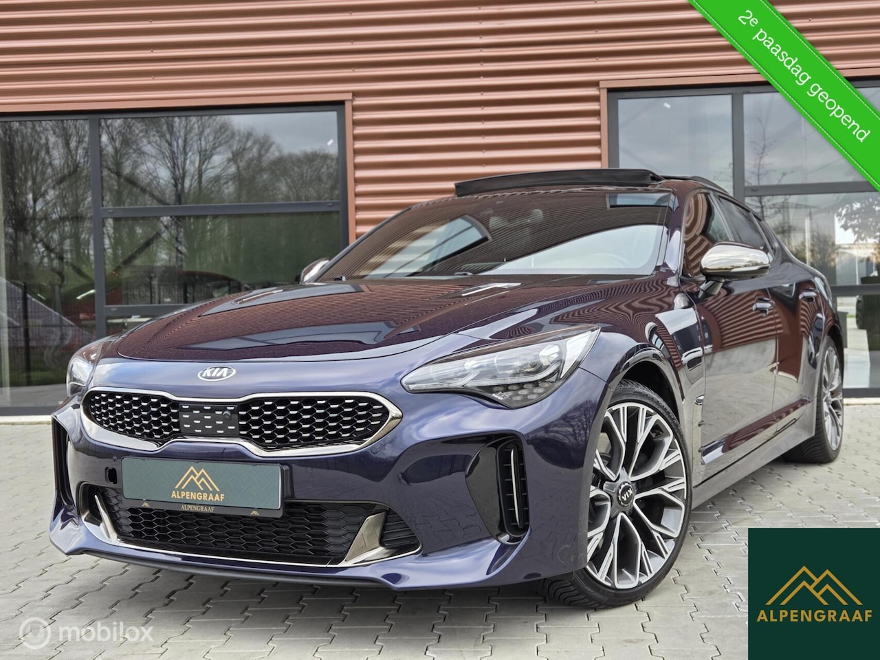 Kia Stinger - 2.0 T-GDI GT-Line Pano Acc Carplay Stuurwielverwarming Stoelkoeling Harman Kardon - AutoWereld.nl