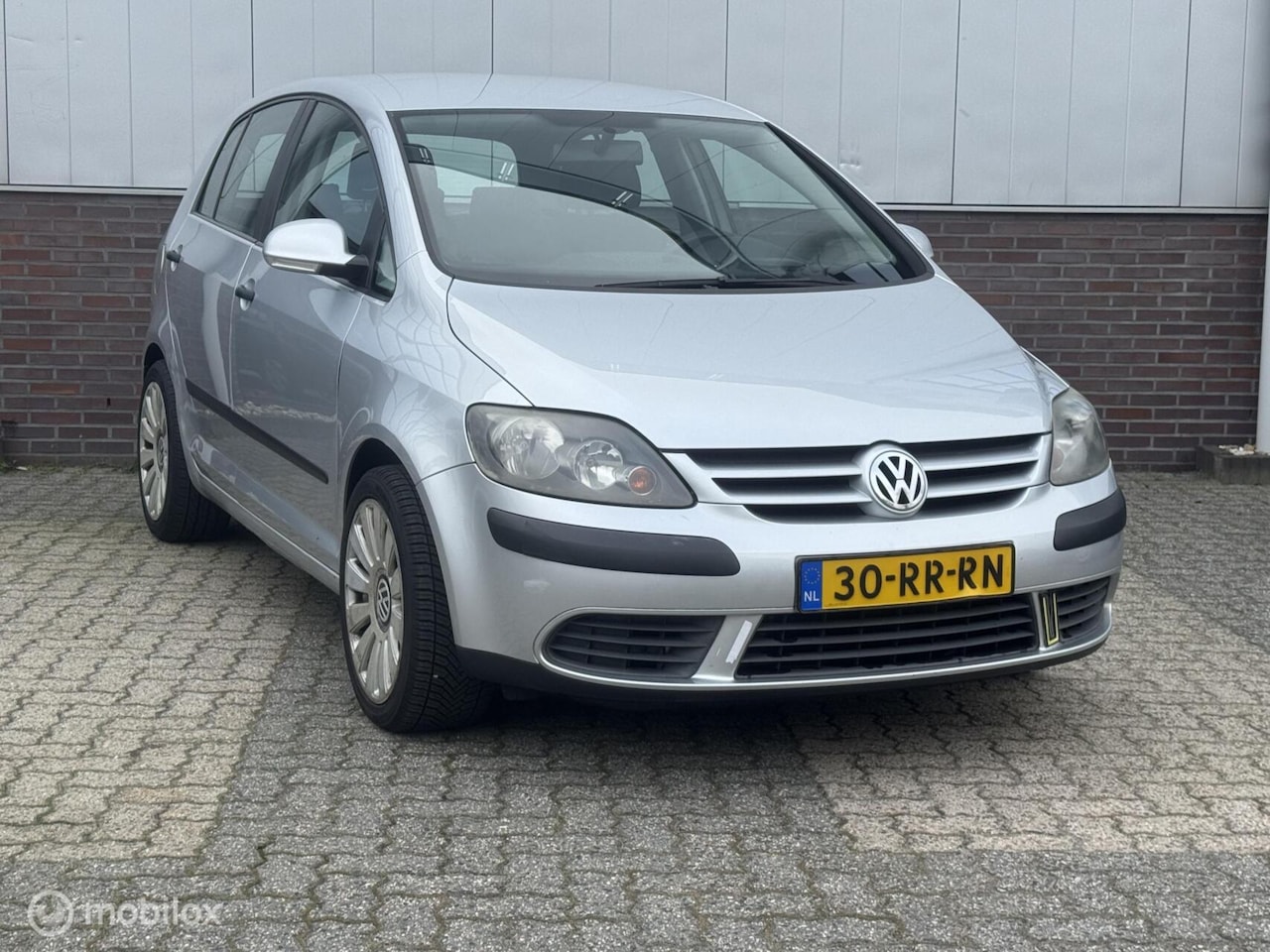 Volkswagen Golf - 1.6 FSI Comfortline 1.6 FSI Comfortline - AutoWereld.nl