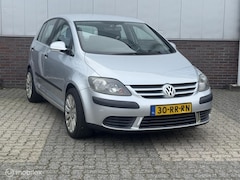 Volkswagen Golf - 1.6 FSI Comfortline