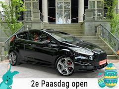 Ford Fiesta - 1.6 ST2 182Pk Navi Xenon Leder Cruise Climate Ctr Stoelverwarming Full Options