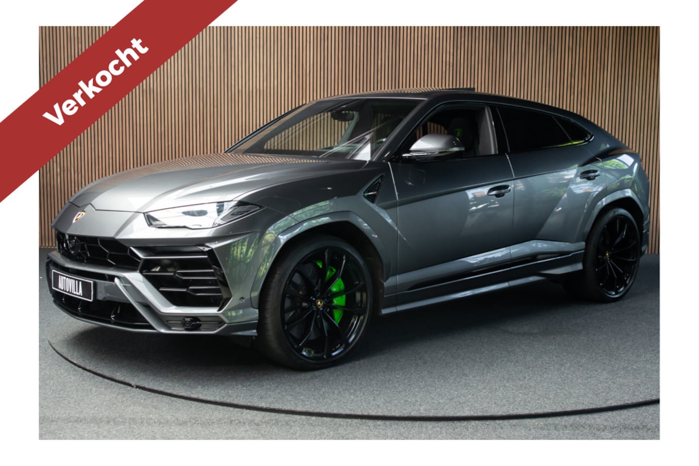 Lamborghini Urus - 4.0 V8 HUD Panodak Leder Ceramic Akrapovic Keyless ACC 360 Camera B&O Massage Alcantara he - AutoWereld.nl