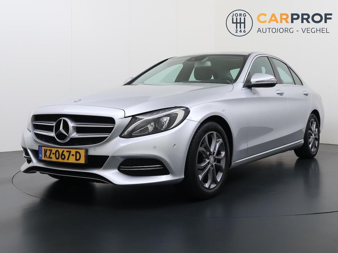 Mercedes-Benz C-klasse - 180 Ambition Stoelverwarming | Navigatie | Trekhaak | Automaat - AutoWereld.nl