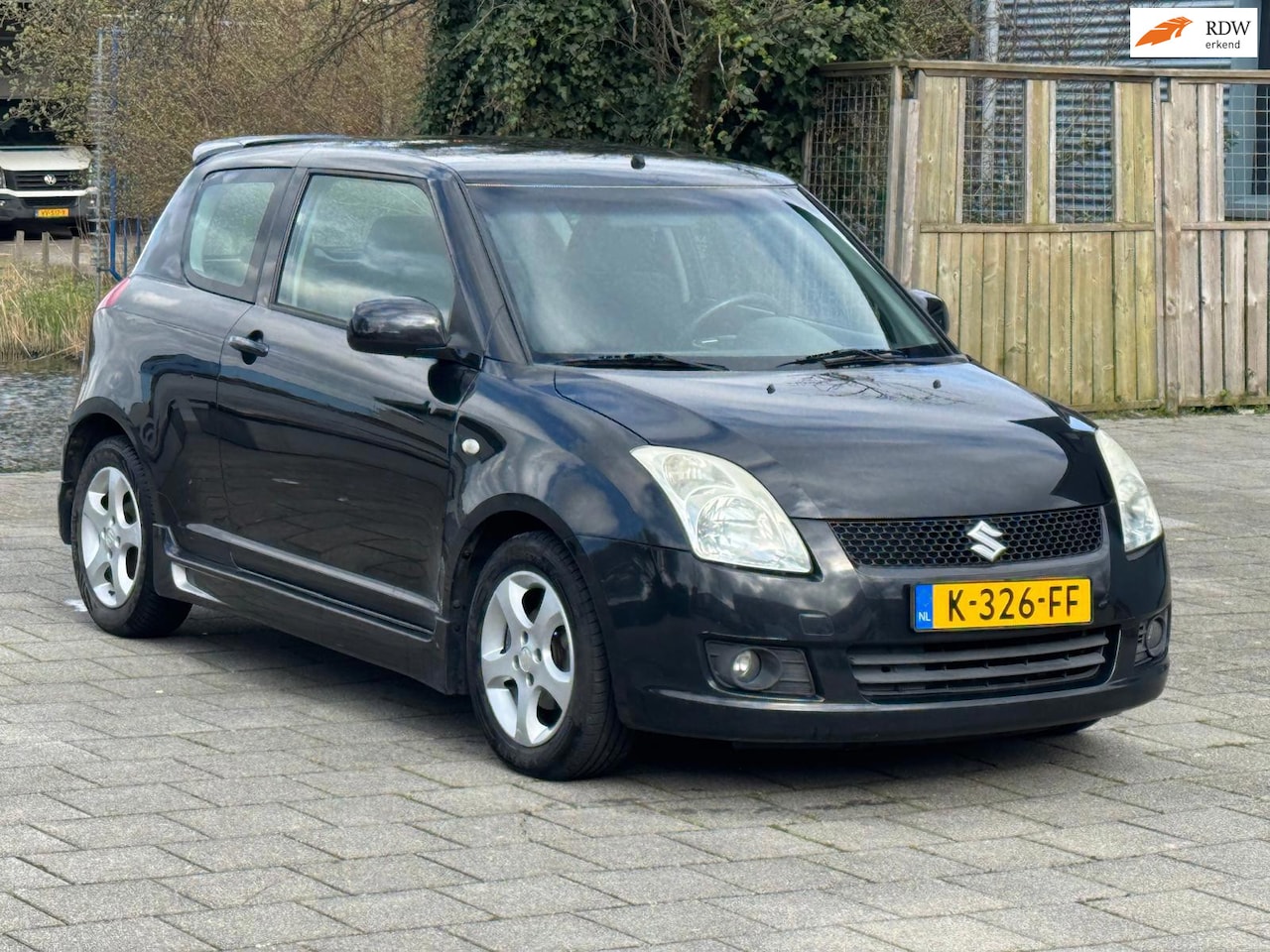 Suzuki Swift - 1.5 GLS 1.5 GLS,airco, navigatie, aluminium velgen - AutoWereld.nl